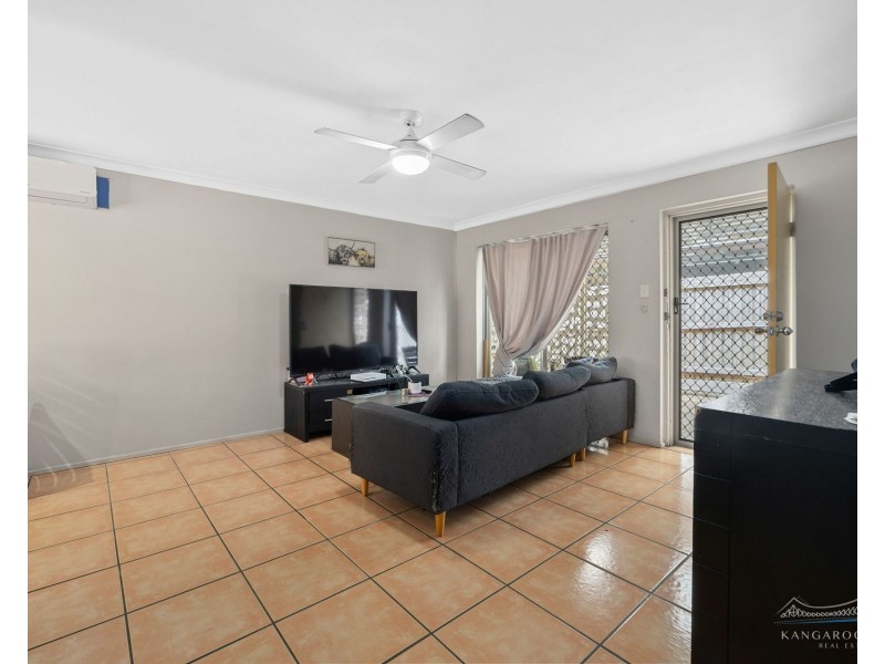2/83 Baines Street, Kangaroo Point QLD 4169