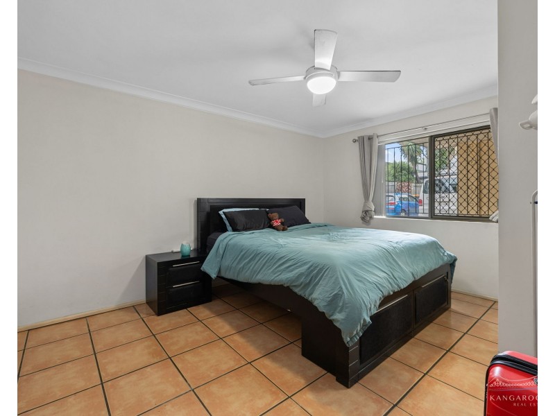 2/83 Baines Street, Kangaroo Point QLD 4169