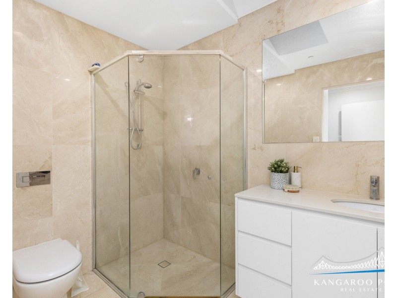 29/27 Pixley Street, Kangaroo Point QLD 4169