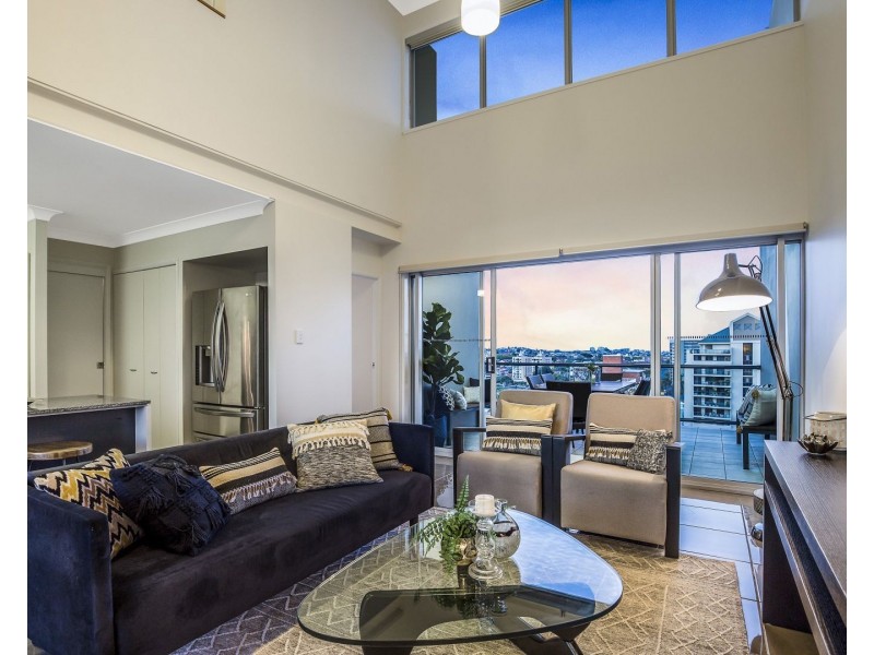 27/19 Thorn Street, Kangaroo Point QLD 4169