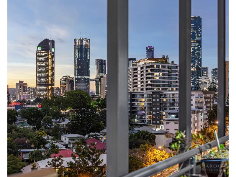 27/19 Thorn Street, Kangaroo Point QLD 4169