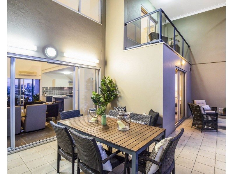 27/19 Thorn Street, Kangaroo Point QLD 4169