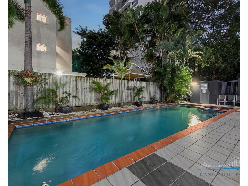 27/19 Thorn Street, Kangaroo Point QLD 4169