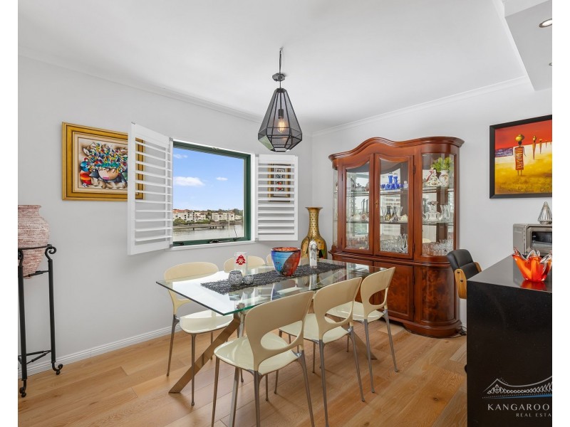 34/10 Goodwin Street, Kangaroo Point QLD 4169