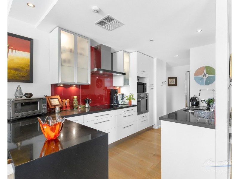 34/10 Goodwin Street, Kangaroo Point QLD 4169