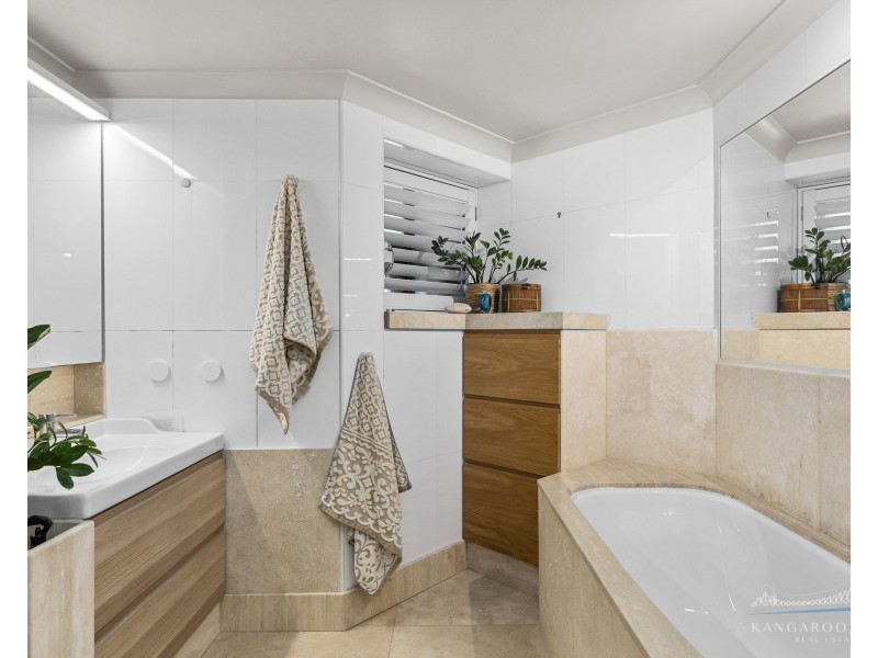 214/35 Ferry Street, Kangaroo Point QLD 4169