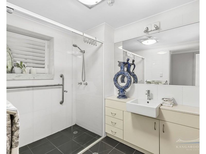 214/35 Ferry Street, Kangaroo Point QLD 4169