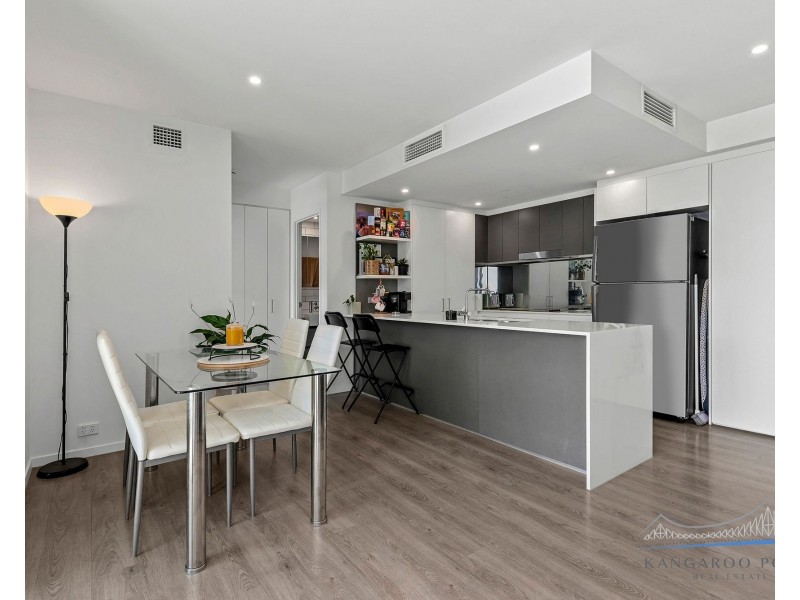 203/28 Wharf Street, Kangaroo Point QLD 4169
