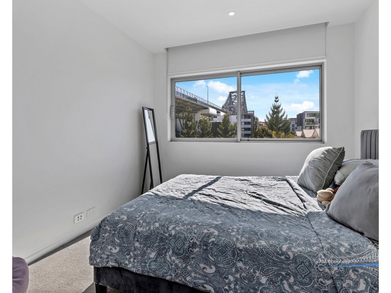 203/28 Wharf Street, Kangaroo Point QLD 4169