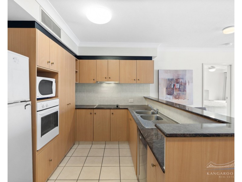 24/45 Deakin Street, Kangaroo Point QLD 4169