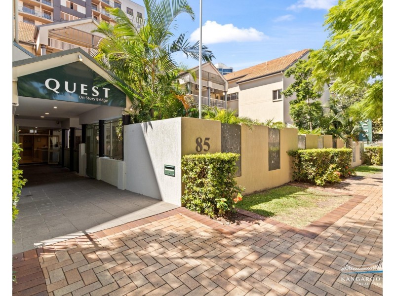 112/85 Deakin Street, Kangaroo Point QLD 4169