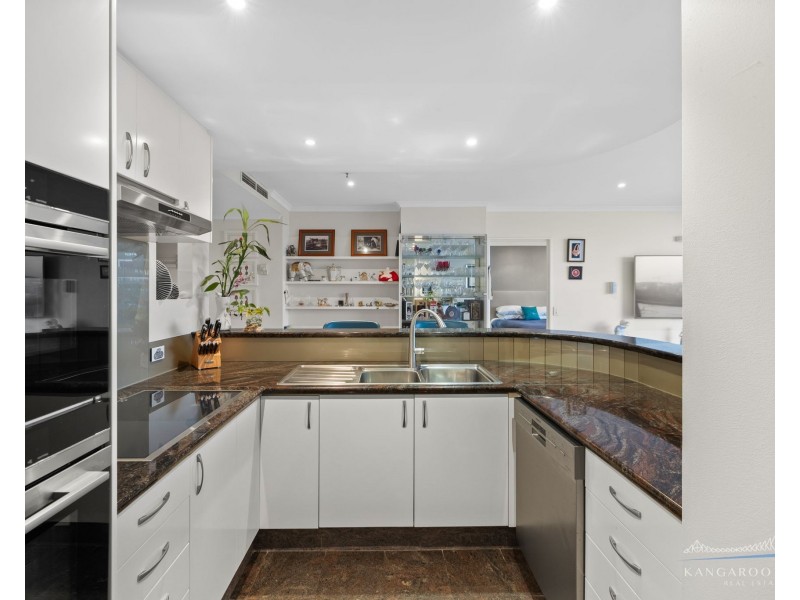 47/8 Goodwin Street, Kangaroo Point QLD 4169