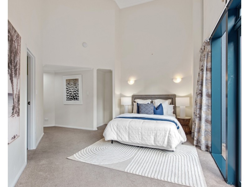 14/2 Goodwin Street, Kangaroo Point QLD 4169