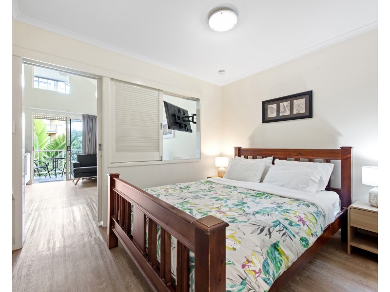 352/85 Deakin Street, Kangaroo Point QLD 4169