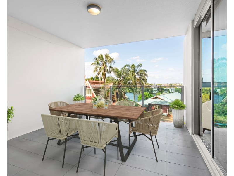 308/18 Thorn Street, Kangaroo Point QLD 4169