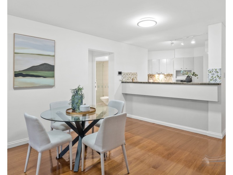 4/16 Bright Street, Kangaroo Point QLD 4169