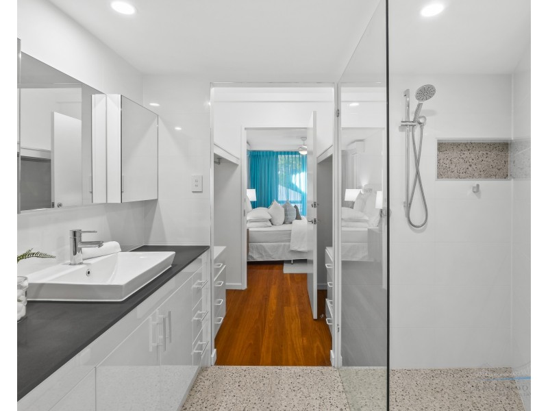 4/16 Bright Street, Kangaroo Point QLD 4169