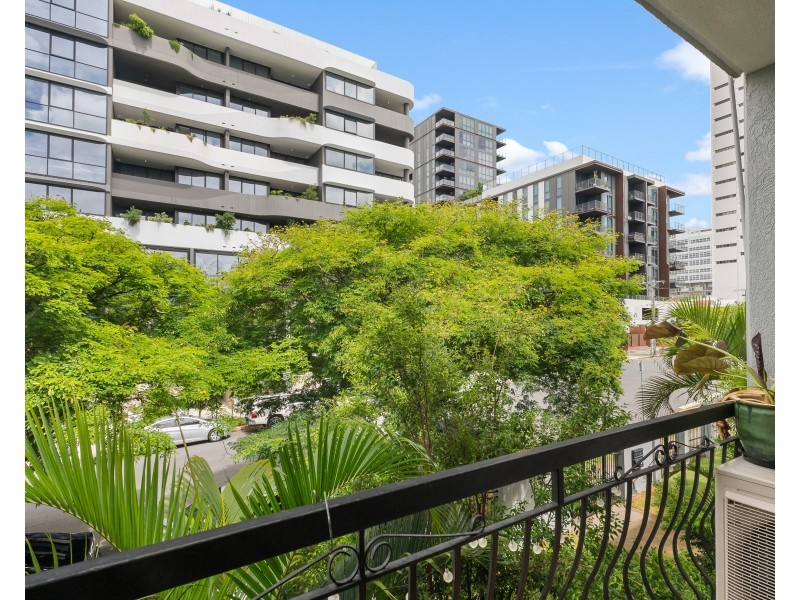 3/33 Duke Street, Kangaroo Point QLD 4169