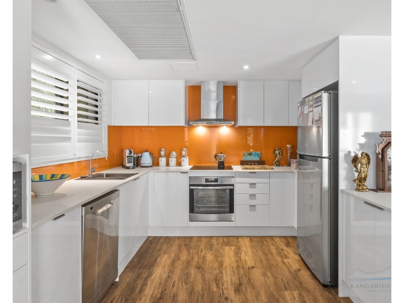 229/36 MacDonald Street, Kangaroo Point QLD 4169