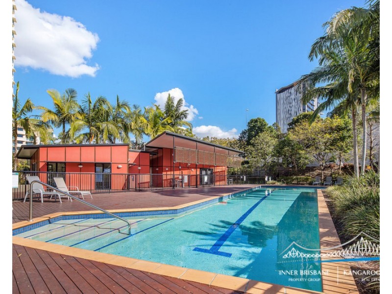 32/15 Goodwin Street, Kangaroo Point QLD 4169