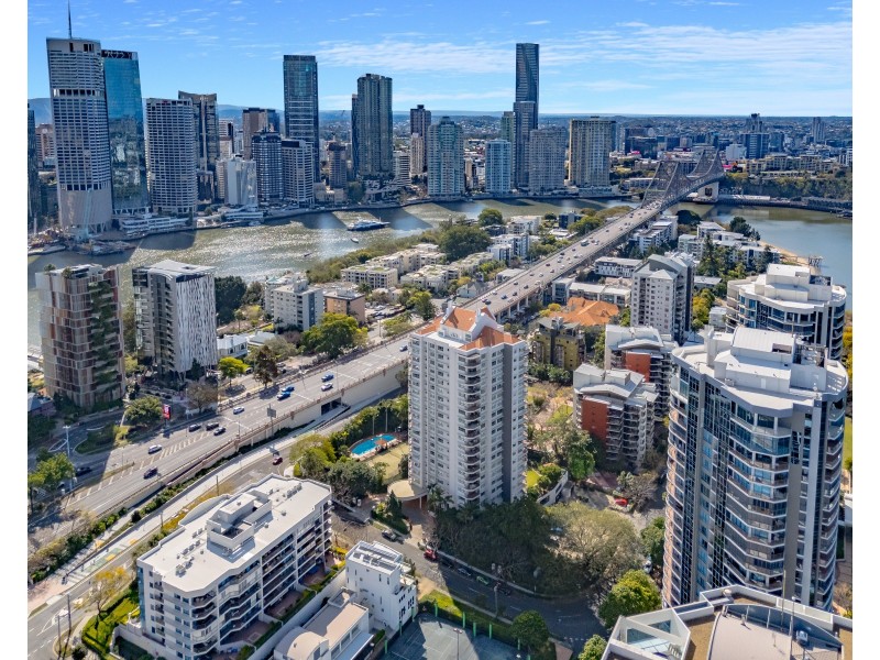 5/1 Goodwin Street, Kangaroo Point QLD 4169