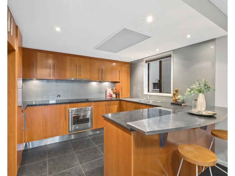 311/36 MacDonald Street, Kangaroo Point QLD 4169