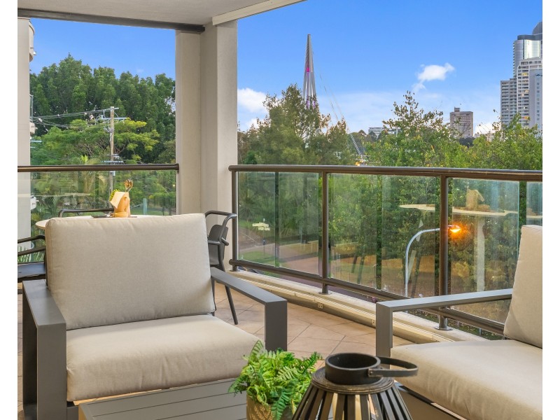 311/36 MacDonald Street, Kangaroo Point QLD 4169