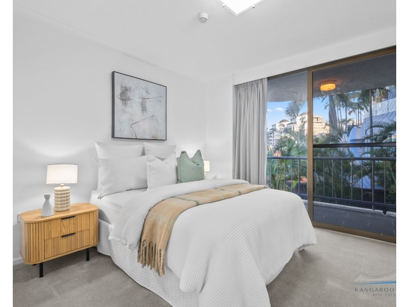 4/77 Cairns Street, Kangaroo Point QLD 4169