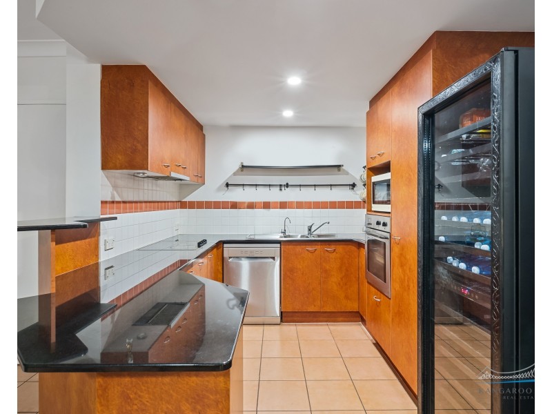 5/64 Lambert Street, Kangaroo Point QLD 4169