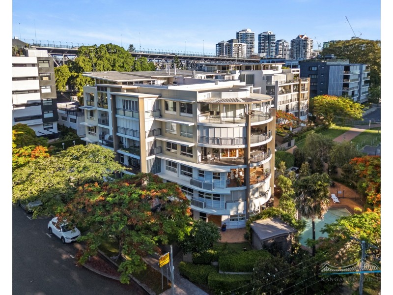 101/98 Holman Street, Kangaroo Point QLD 4169