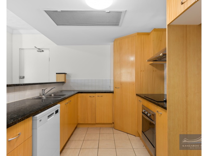 11/165 Main Street, Kangaroo Point QLD 4169