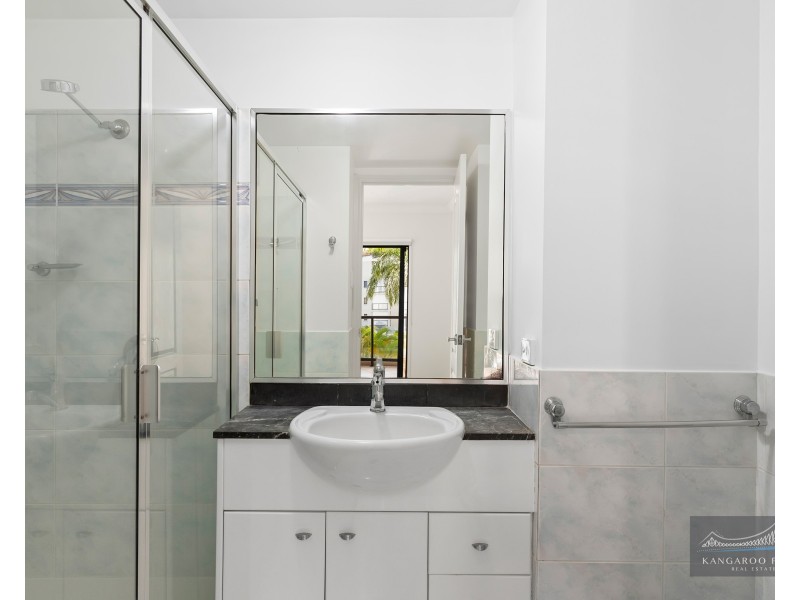 11/165 Main Street, Kangaroo Point QLD 4169