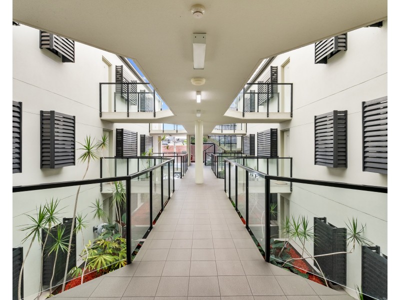 9/23 Potts Street, East Brisbane QLD 4169