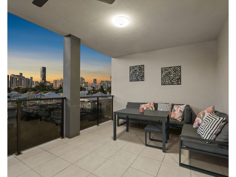 24/204 Wellington Road, East Brisbane QLD 4169