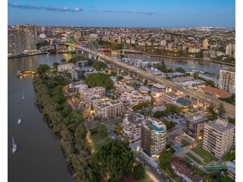 3/16 Bright, Kangaroo Point QLD 4169