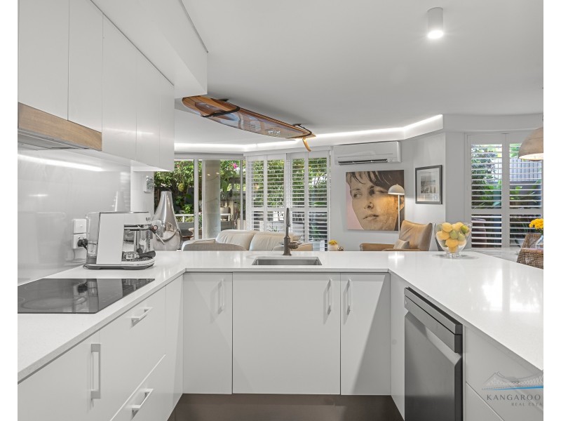 3/16 Bright, Kangaroo Point QLD 4169