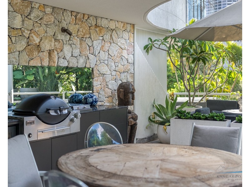 3/16 Bright, Kangaroo Point QLD 4169