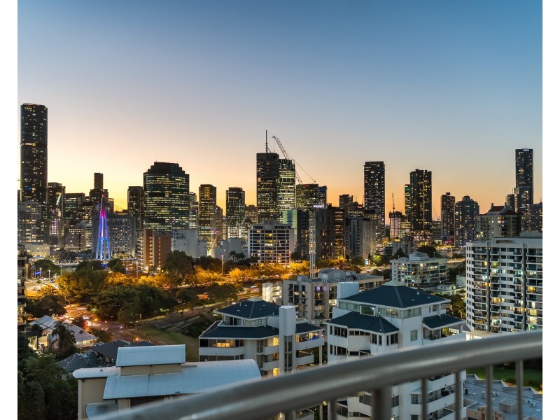 45/30 O’Connell Street, Kangaroo Point QLD 4169
