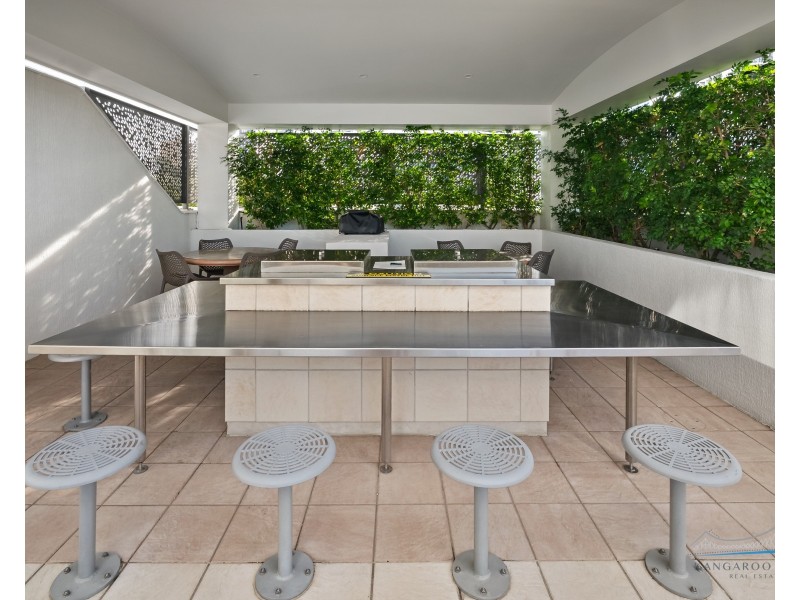 19/42 Ferry Street, Kangaroo Point QLD 4169