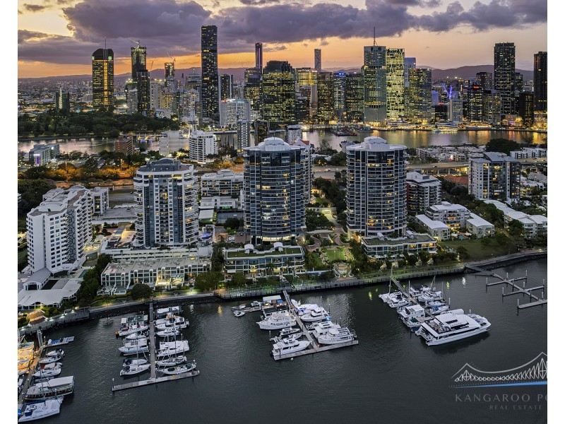 19/8 Goodwin Street, Kangaroo Point QLD 4169
