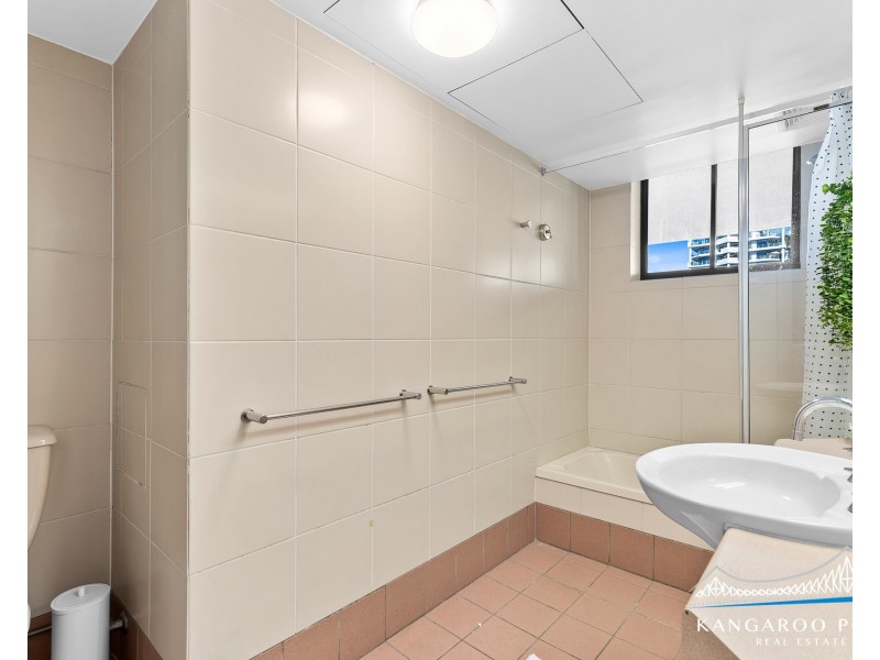 204/44 Ferry Street, Kangaroo Point QLD 4169