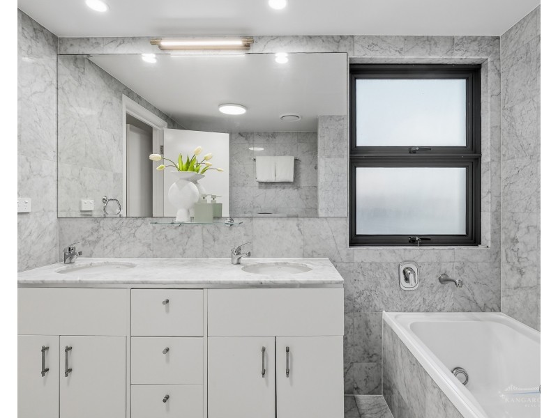 107/1 Holman Street, Kangaroo Point QLD 4169