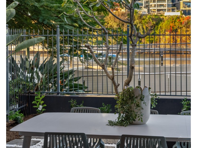 107/1 Holman Street, Kangaroo Point QLD 4169
