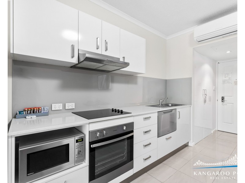 227/85 Deakin Street, Kangaroo Point QLD 4169