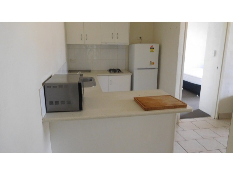 4/9 Uniplaza Court, Kearneys Spring QLD 4350