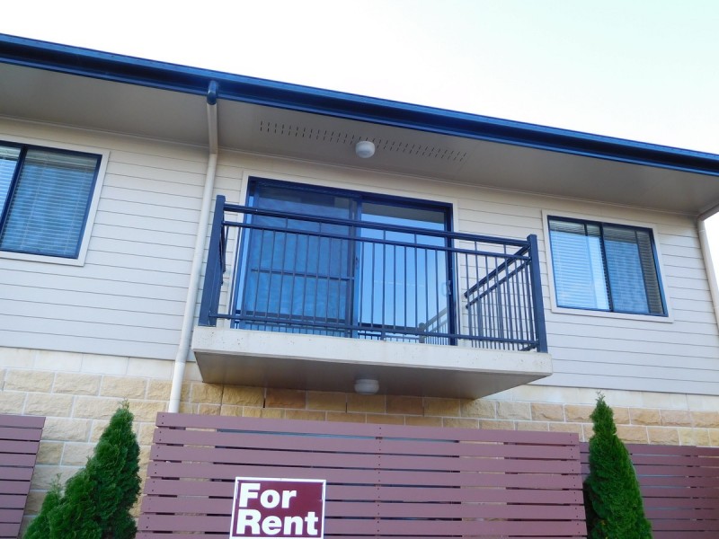 5/1-3 Uniplaza Court, Kearneys Spring QLD 4350