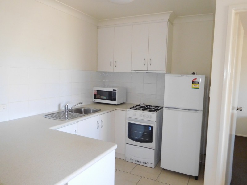 5/1-3 Uniplaza Court, Kearneys Spring QLD 4350