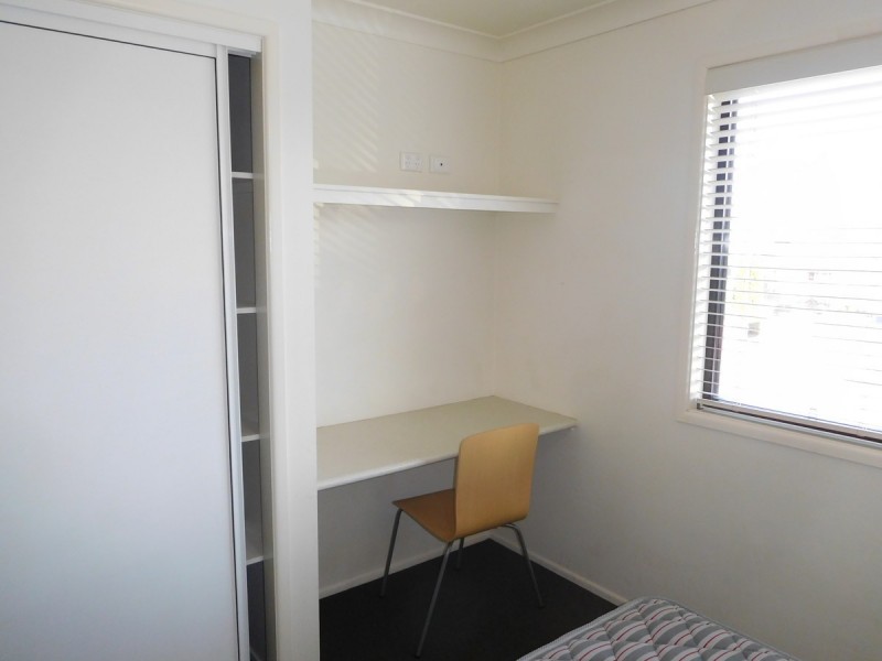 5/1-3 Uniplaza Court, Kearneys Spring QLD 4350