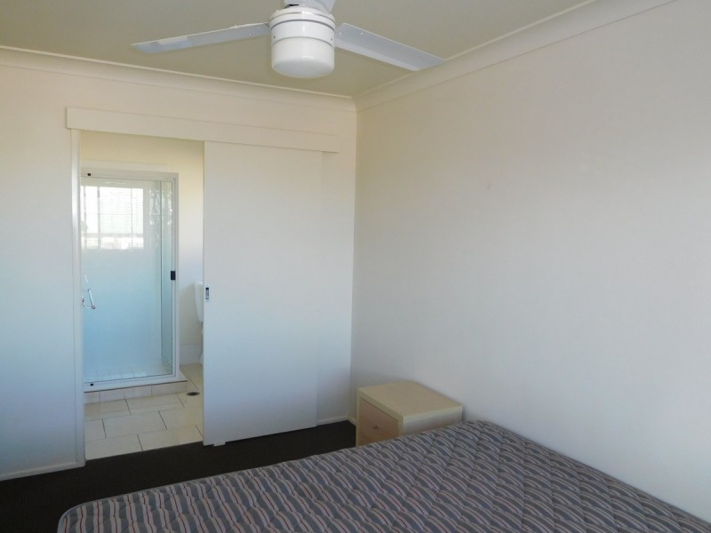 5/1-3 Uniplaza Court, Kearneys Spring QLD 4350