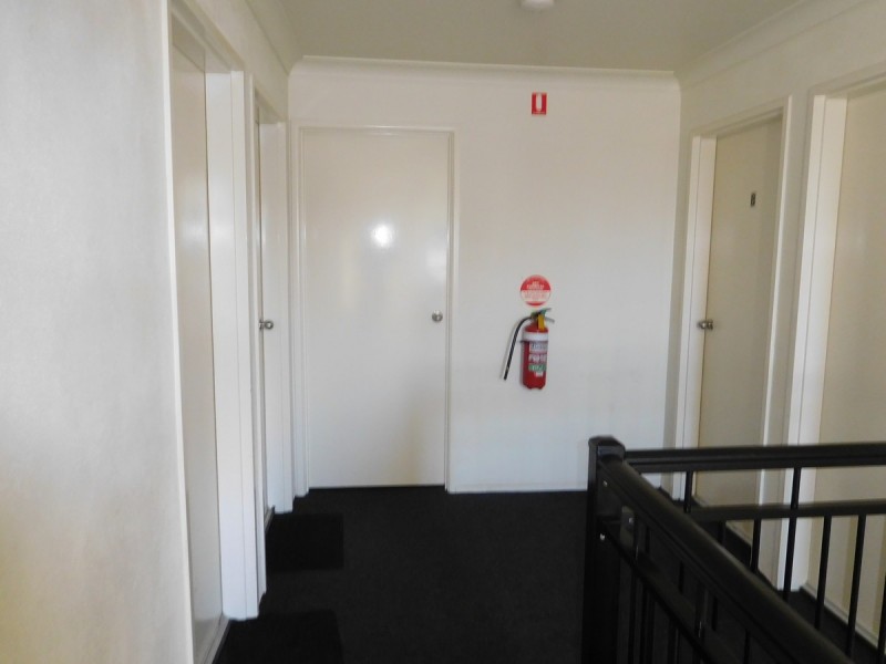5/1-3 Uniplaza Court, Kearneys Spring QLD 4350